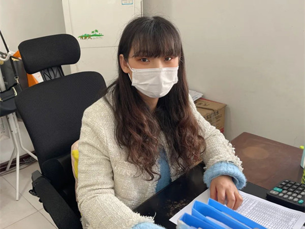 榜樣力量｜精誠嚴細，財務辦陳閃擔當有為